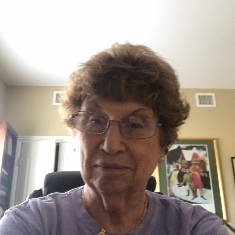 Meet your Posher, Deanna